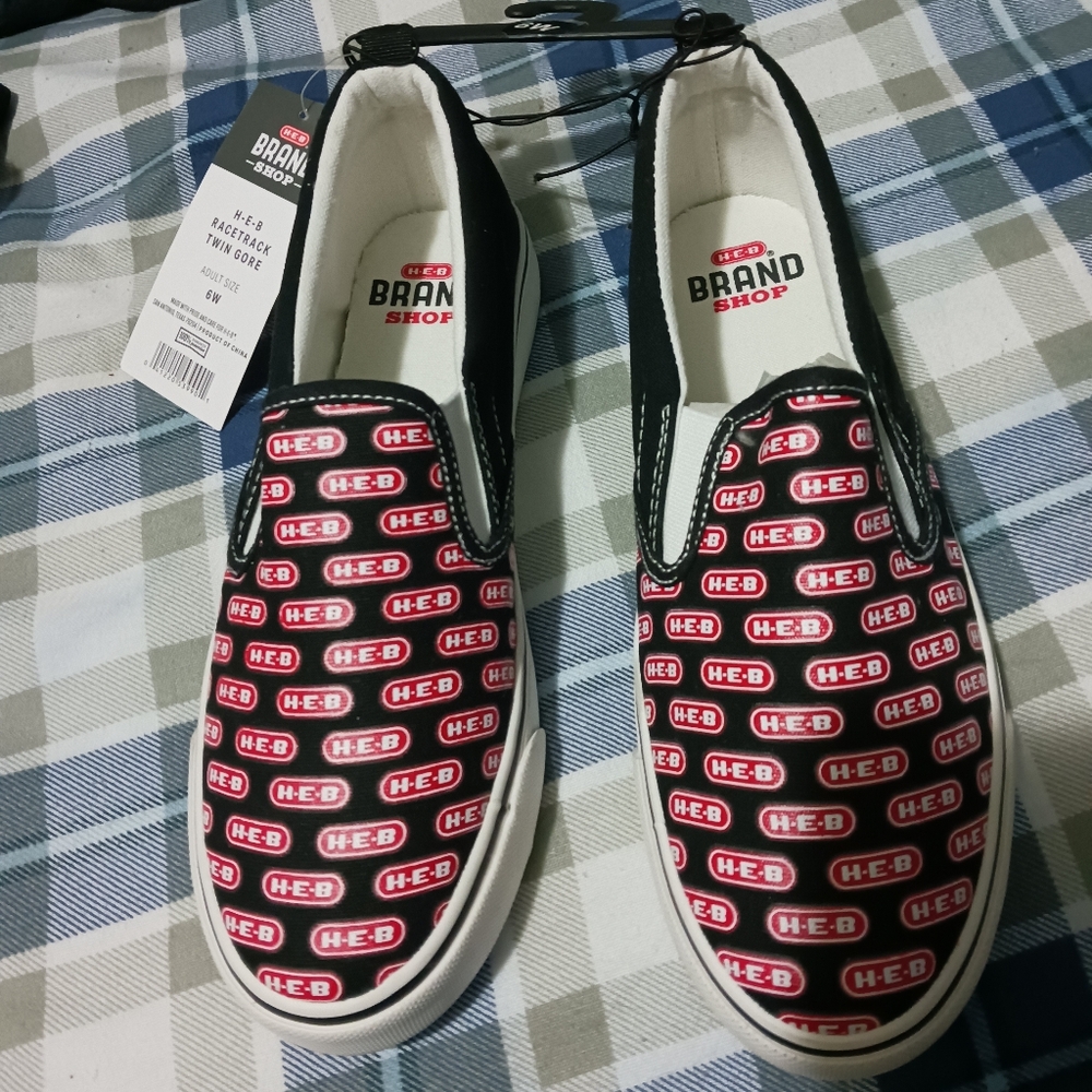 HEB canvas shoes size 6W w/ 8 vinyl stickers